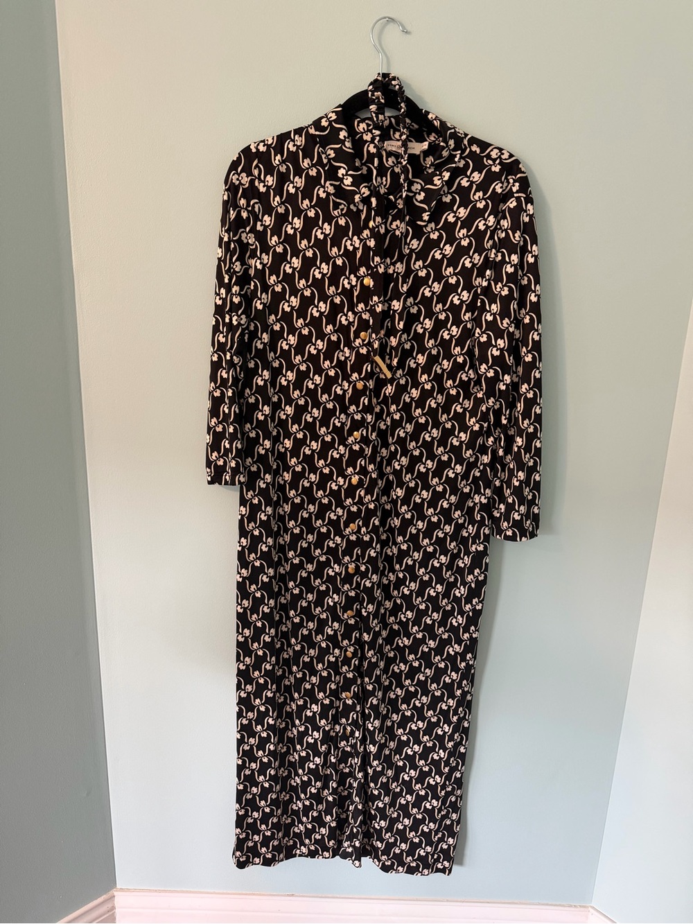 Tory Burch Black and Cream Floral Print Button-Front Dress